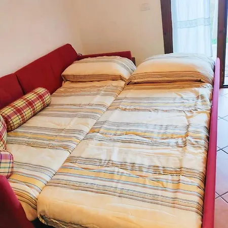 Apartment Appart T2 Plein Pied Avec Jardinet Tres Bien Situe *